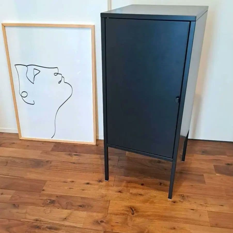 IKEA LIXHULT リックスフルト ブラック