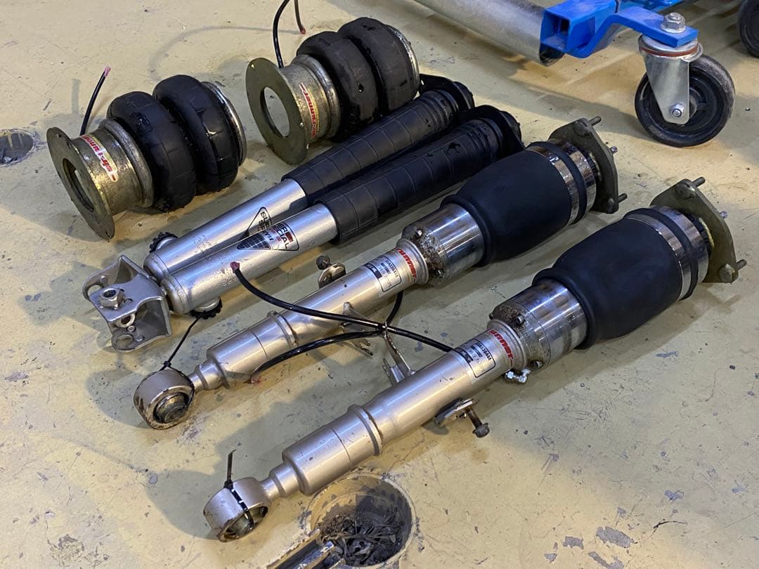 V36 Z34 ACC airrunner エアランナー エアサス