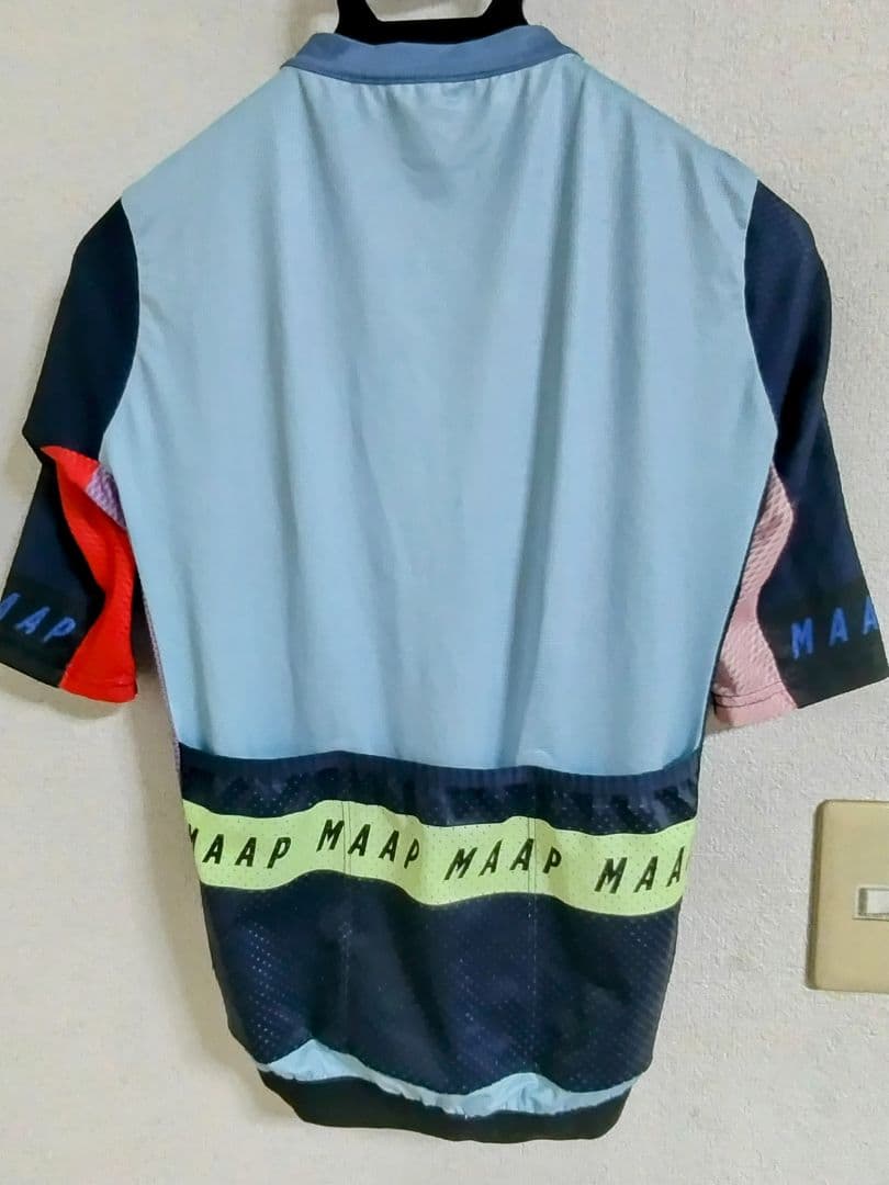 【値下げしました】 PRO FIT サイクルジャージ Sサイズ