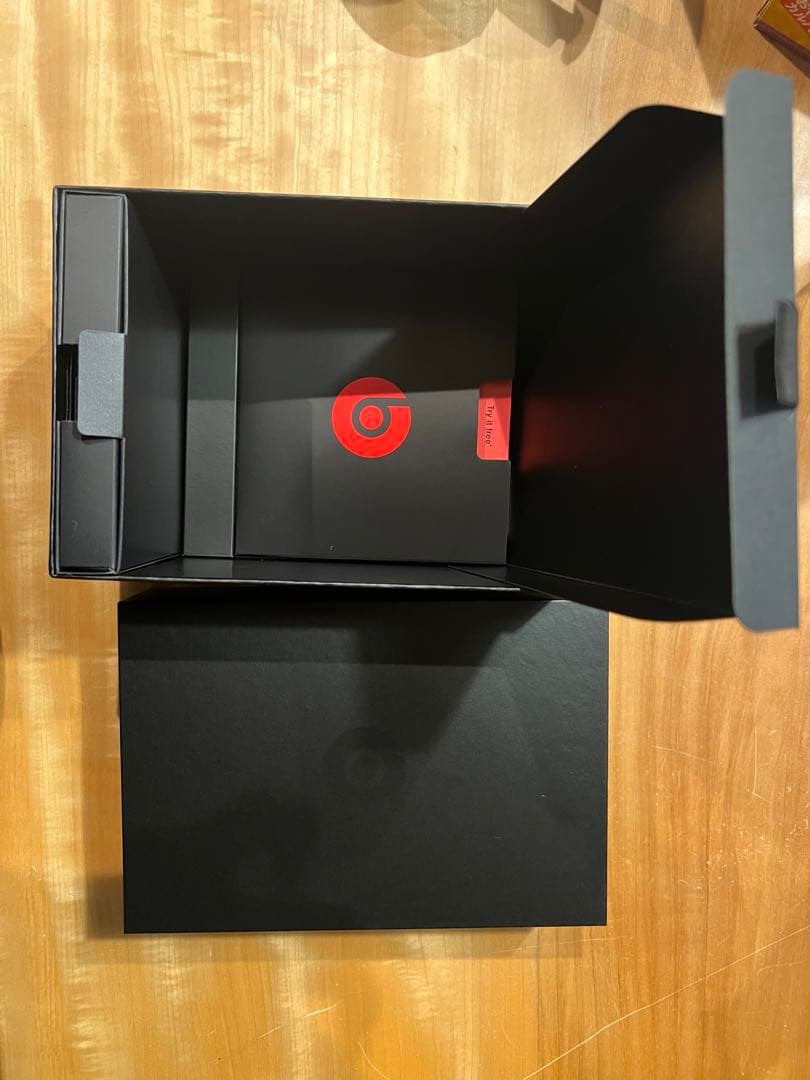 ヘッドホン beats solo3