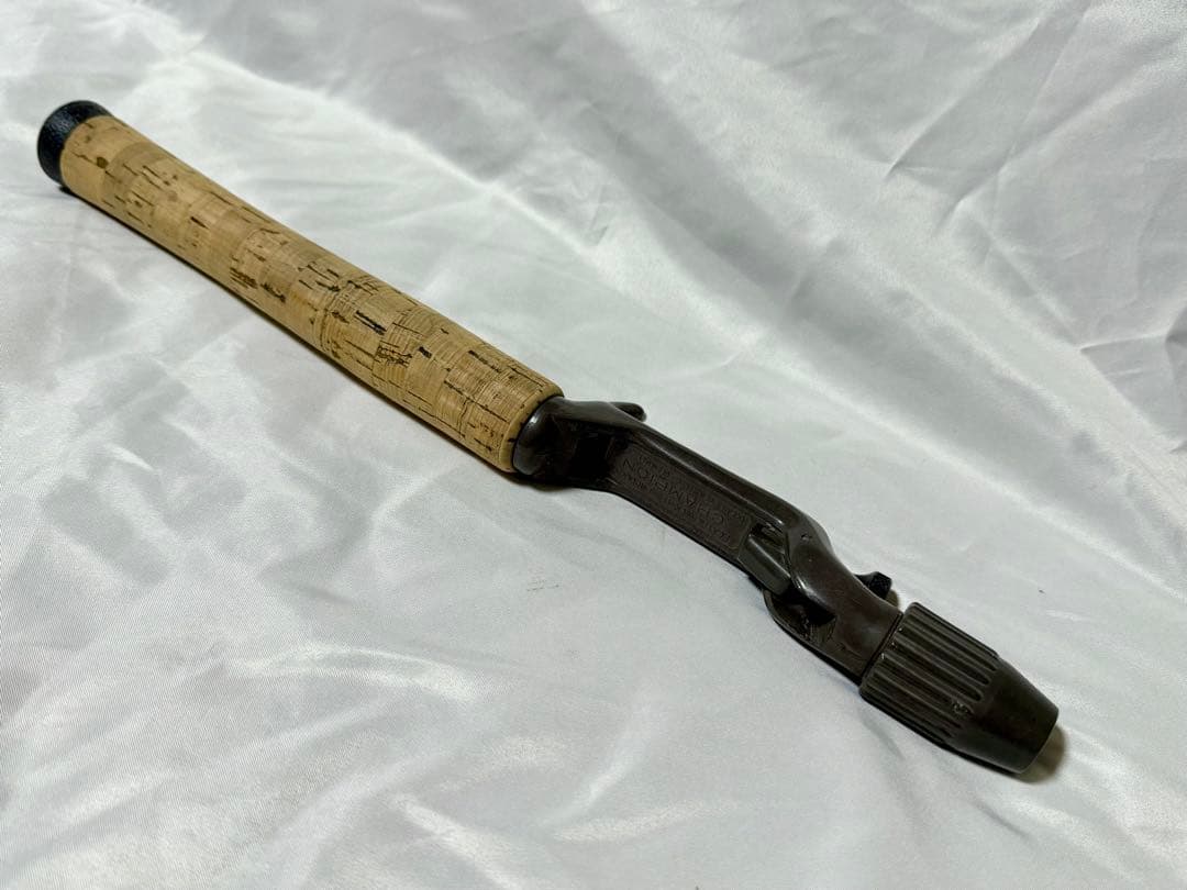 チャンピオングリップ　セミダブル　ザウルス　中古美品