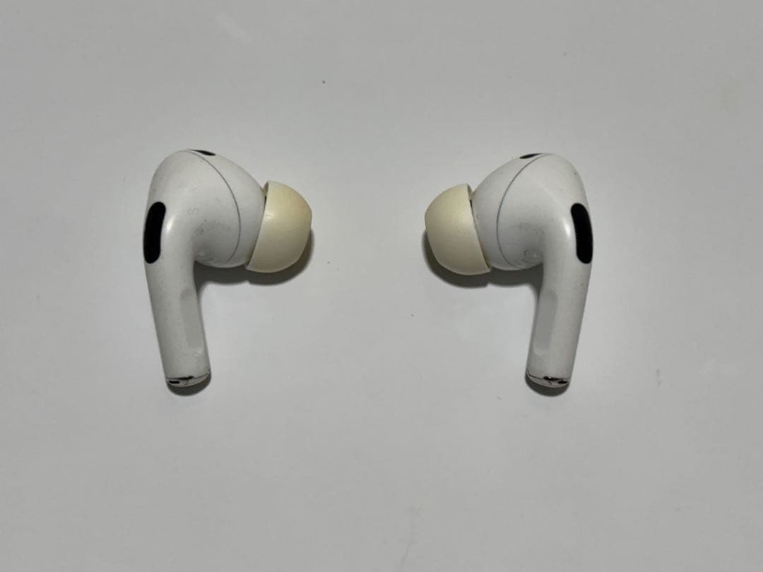 タ*キ様 AirPods Pro 2 MagSafe（Lightning）　A2