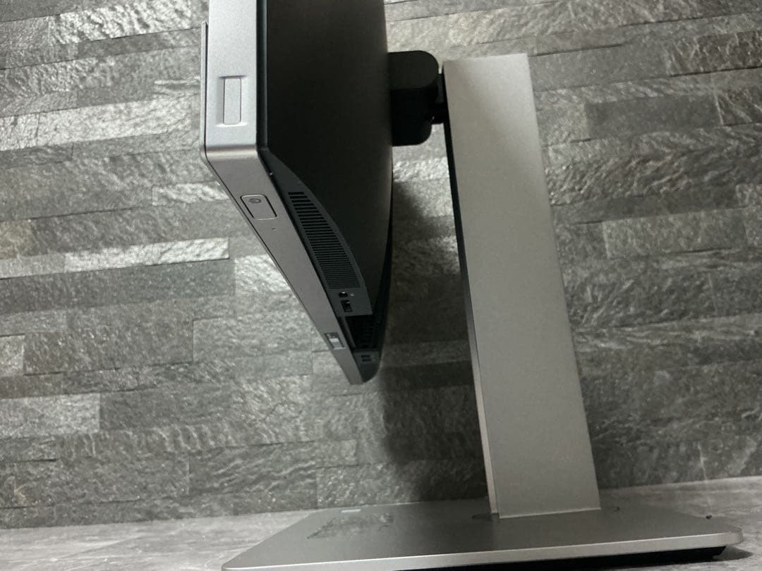 ✨美品✨HP✨EliteOne✨corei5✨第９世代✨新品SSD✨メモリ16✨