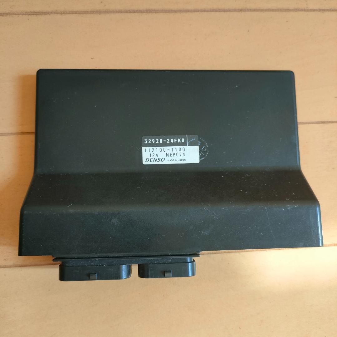 GSX1300RハヤブサGW71A 純正 ECU/CDI 32920-24FK0
