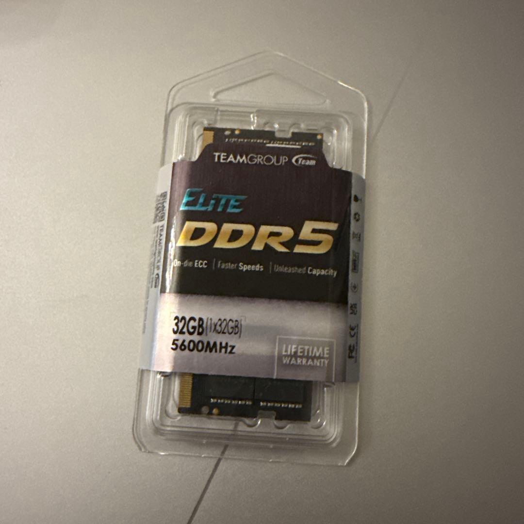 メモリー TEAMGROUP ELITE DDR5 32GB 5600MHz