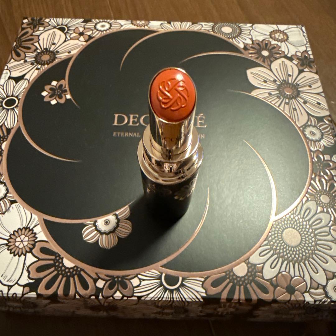 デコルテ　クリスマスコフレ