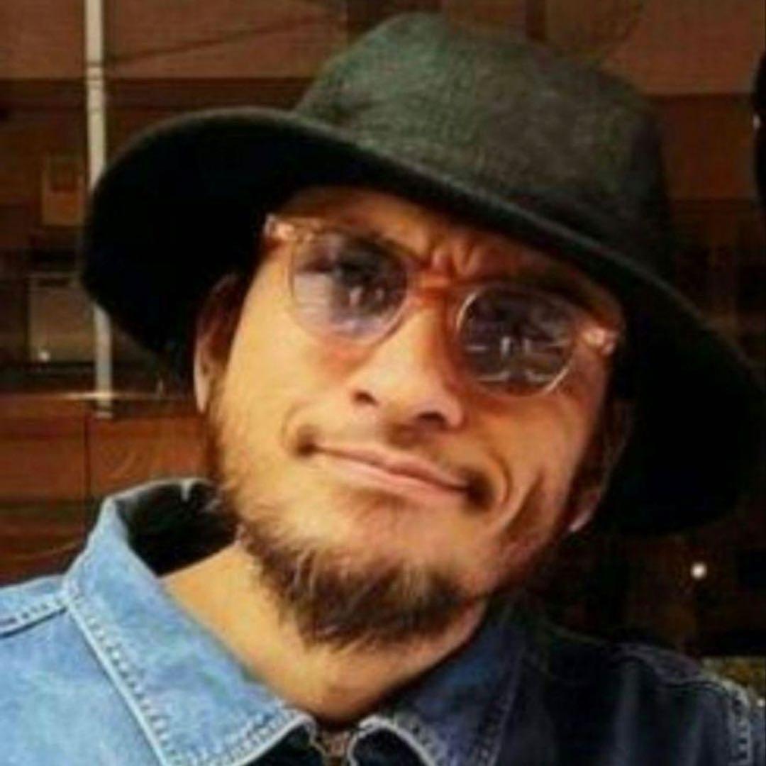 美品 長瀬着用 同型色違い チャレンジャー オンブレチェック ハット ウール 赤