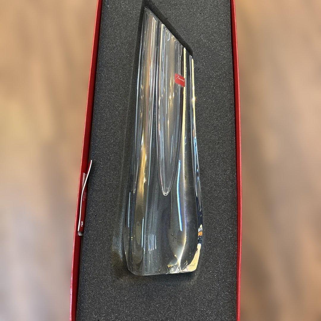 バカラ　専用ボックス付き　花瓶