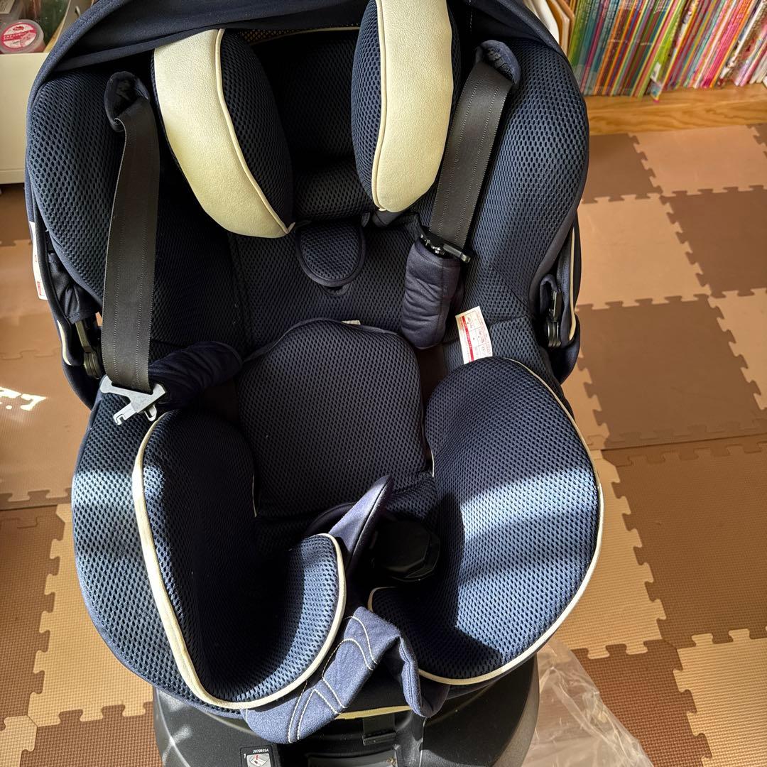 値下　エールベベ　クルット5i グランス　グランスネイビー　ISOFIX