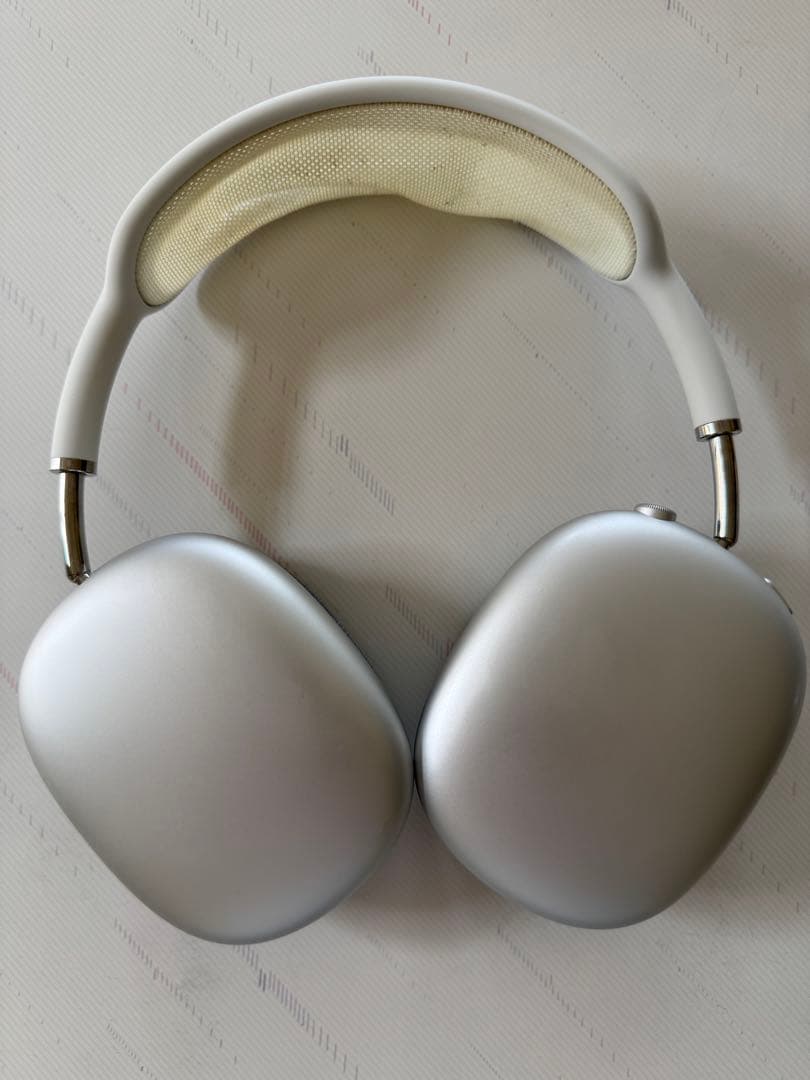 AirPods Max シルバー（Lightning）