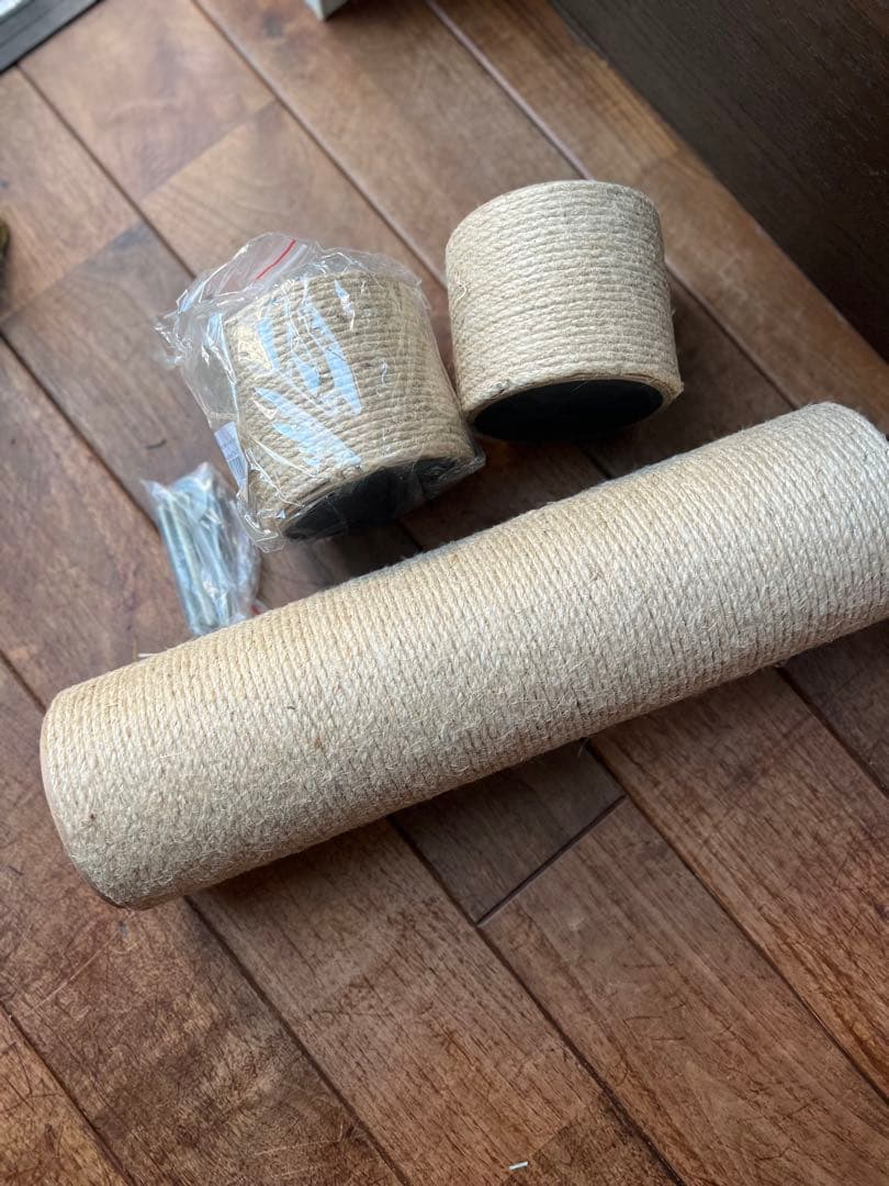 SUMIKA スミカ 突っ張り型 木製 キャットタワー　ハンモック付き　3本新品