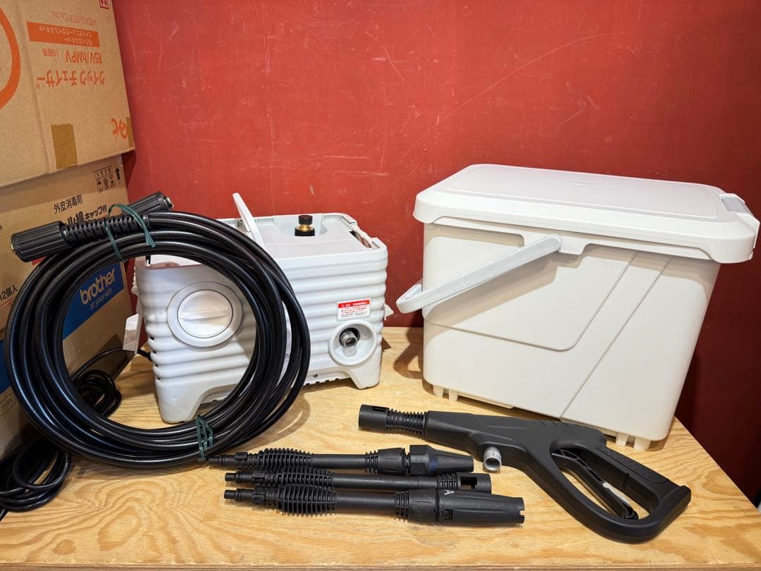 アイリスオーヤマ 高圧洗浄機 SBT-512N タンク式 静音設計