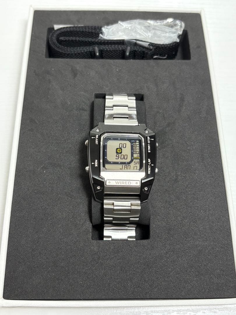 WIRED × L GEAR SOLID V デジボーグ