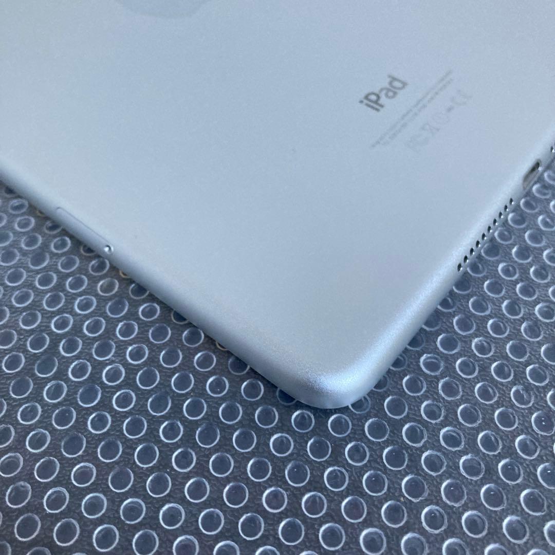 3991【早い者勝ち】極美品新品級☆iPad mini4 32GB SIMフリー