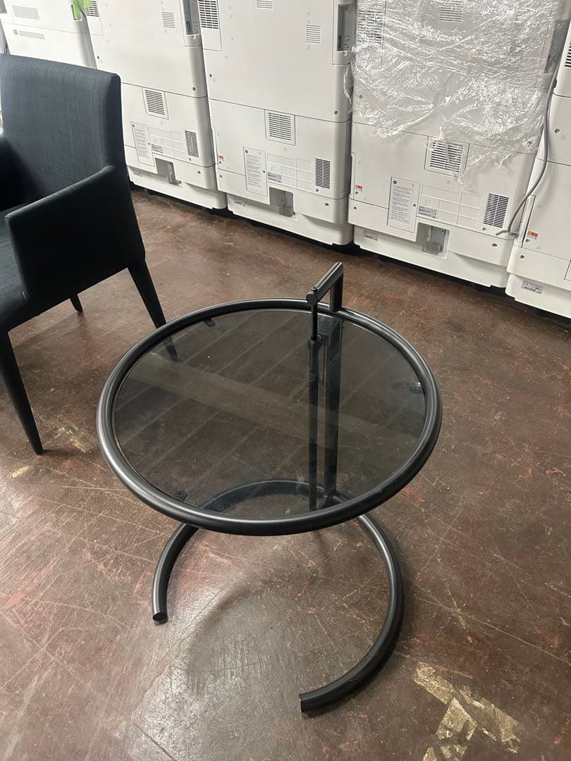 ClassiCon E-1027 サイドテーブル　【展示品】【定価23万円】