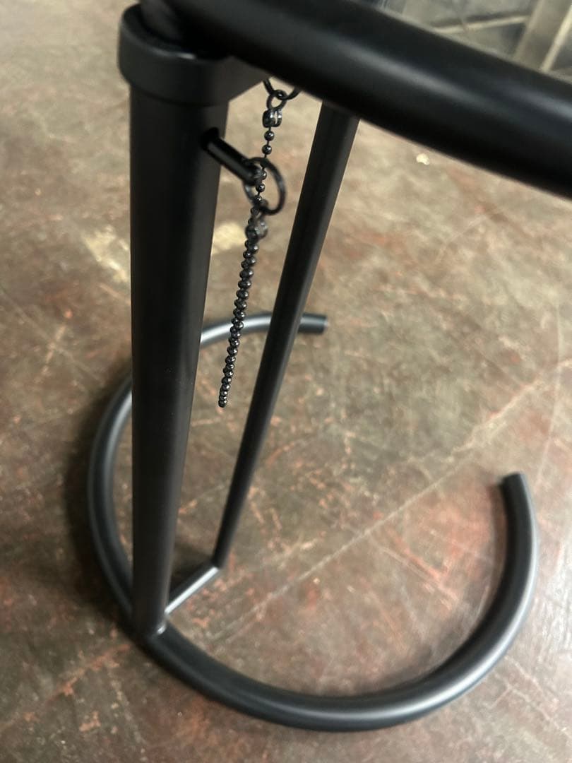 ClassiCon E-1027 サイドテーブル　【展示品】【定価23万円】