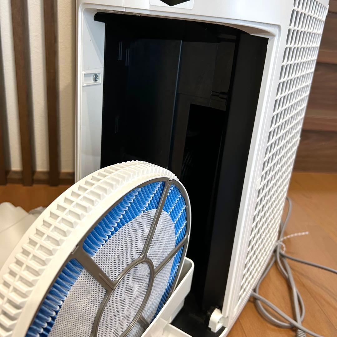 美品⭐️　2023年製　加湿機能未使用　SHARP　空気清浄機　KI-RS50