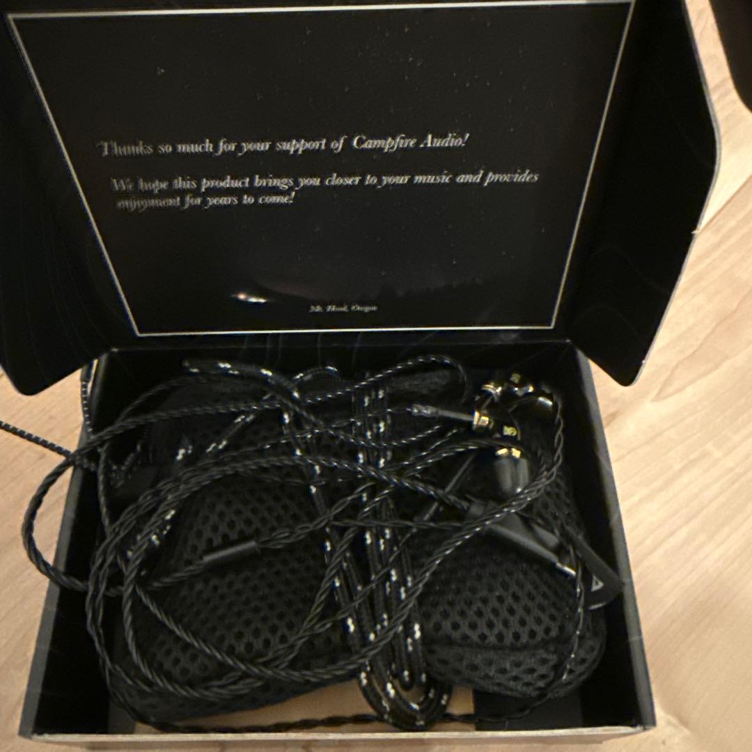 イヤホン CampfireAudio Axion First-run edition