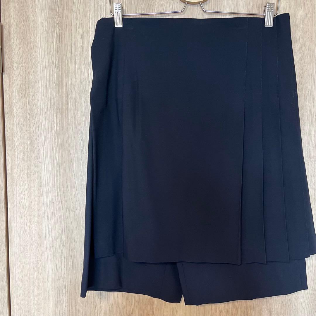 【 コムデギャルソン COMME des GARÇONS 】 美品 ハーフパンツ