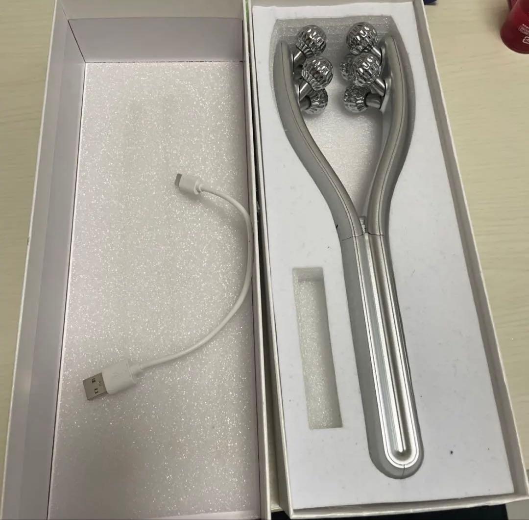 NIPLUX BEROLA EMS美顔ローラー