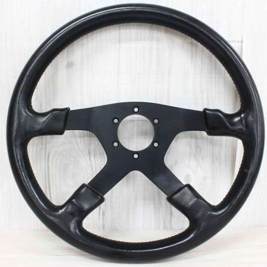 ▲希少 ヴィンテージ MOMO ステアリング モモステ レザー イタリア製 ①