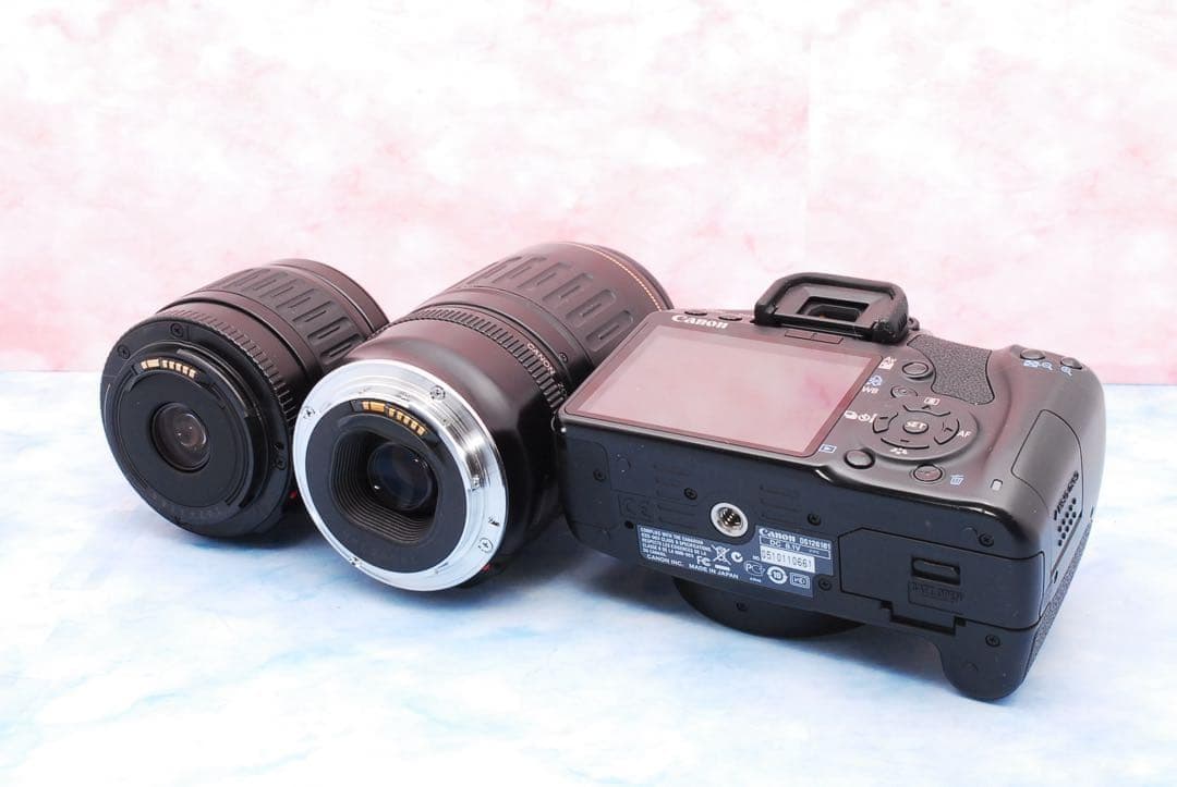 キャノン Kiss X2✨S数少✨一眼レフカメラ✨超望遠レンズ✨バッグ付♪