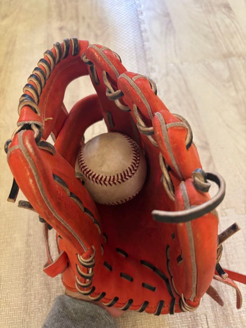 グローバルエリート　軟式内野手用グローブ