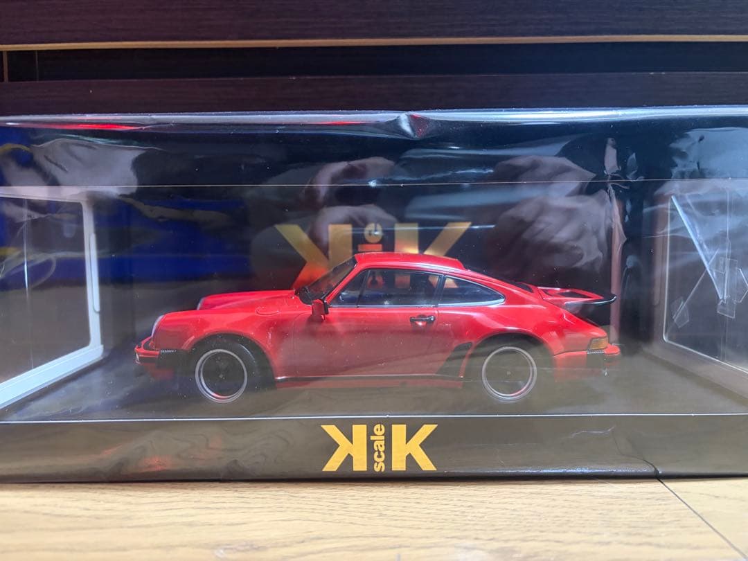 KKscale ポルシェ911 ターボ1/18