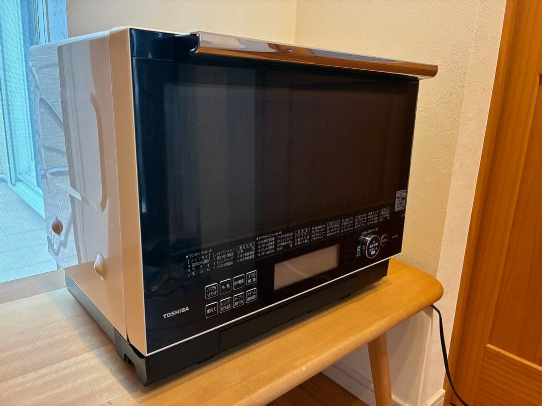 【あゆも】東芝 石窯ドーム ER-PD3000(W) オーブンレンジ