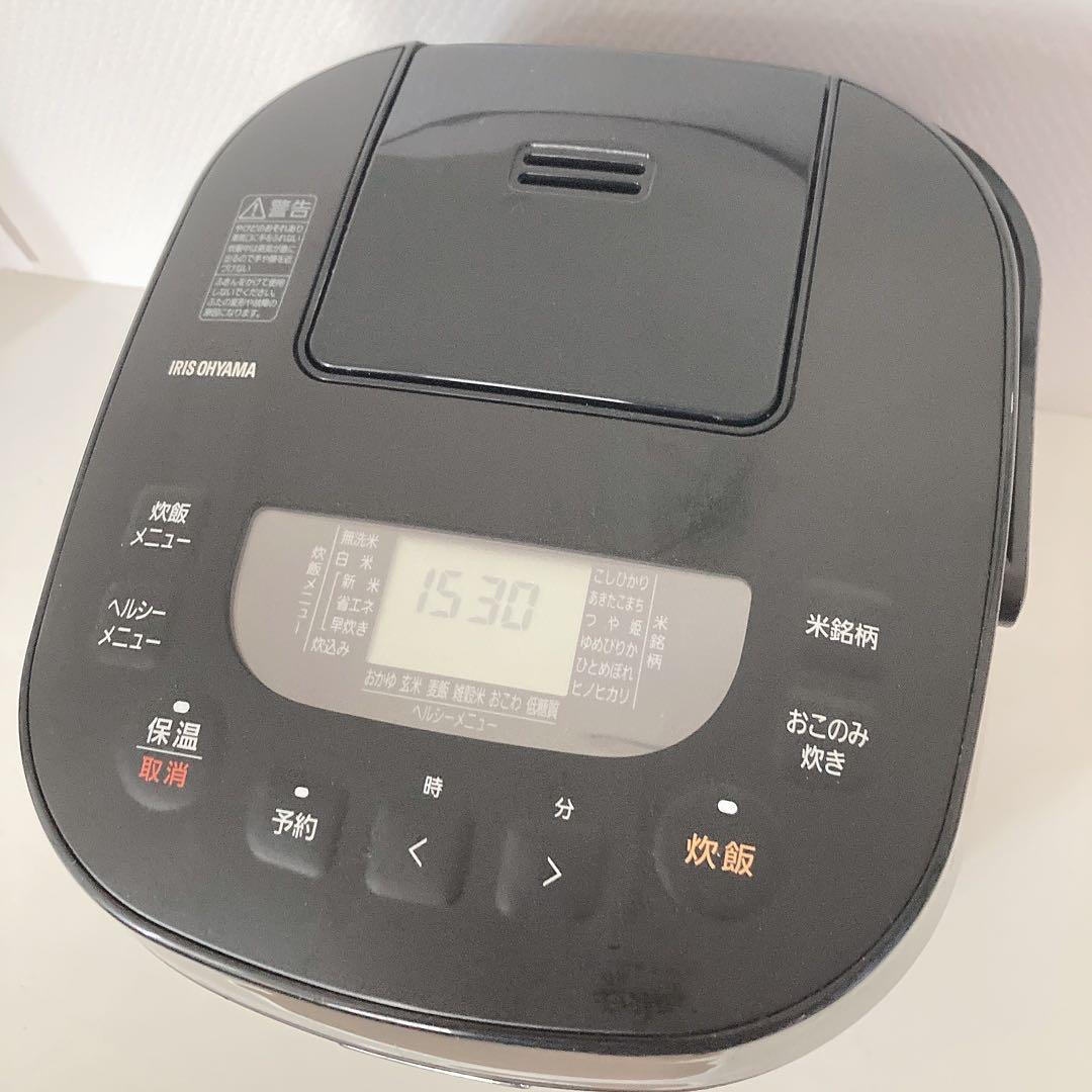 【 使用回数2回！ 】 アイリスオーヤマ 炊飯器 10合 RC-ME10-B