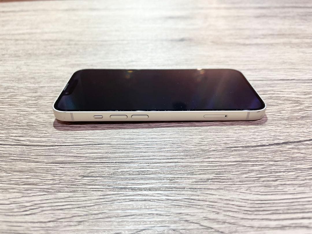 Apple iPhone 13 本体 128gb ホワイト 箱付き