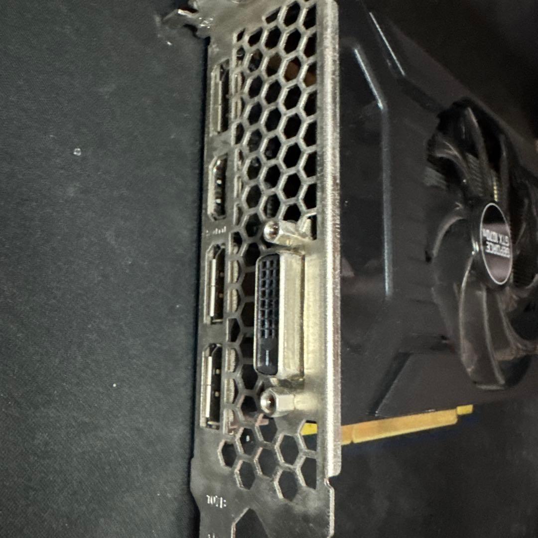 GeForce GTX 1070ti グラフィックボード 本体