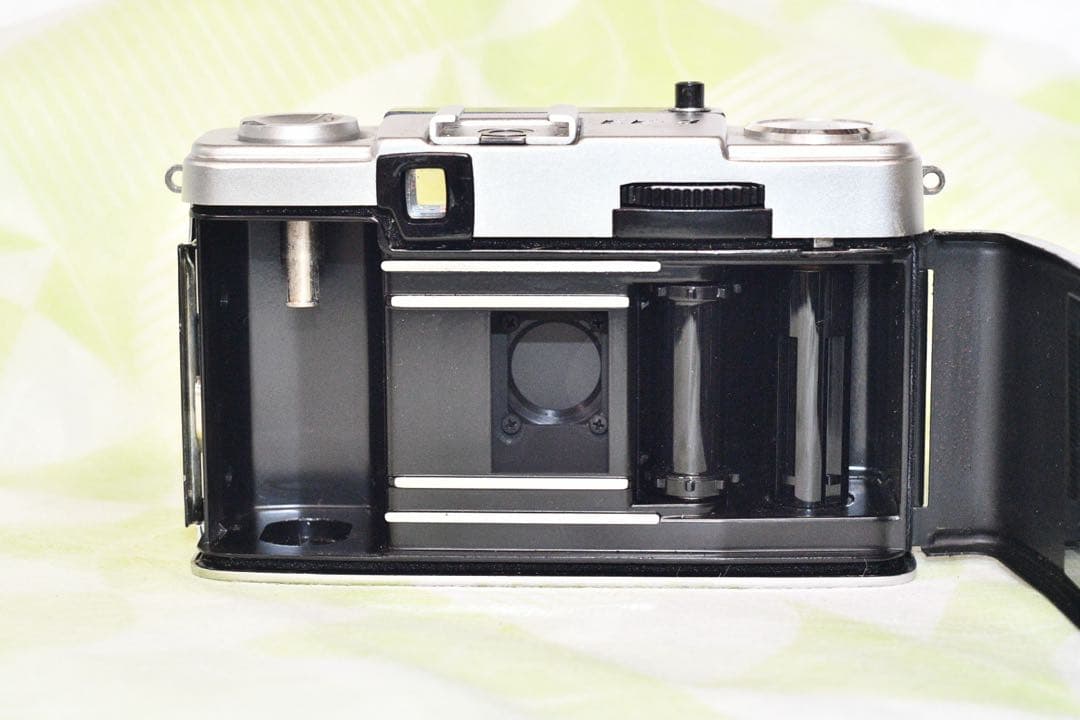 《動作品》OLYMPUS-PEN EE-3 【美品】a364