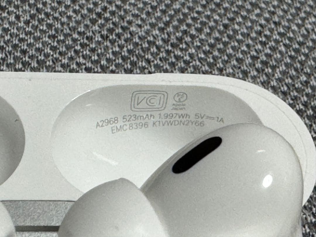 Apple AirPods Pro 第2世代　USB-C端子