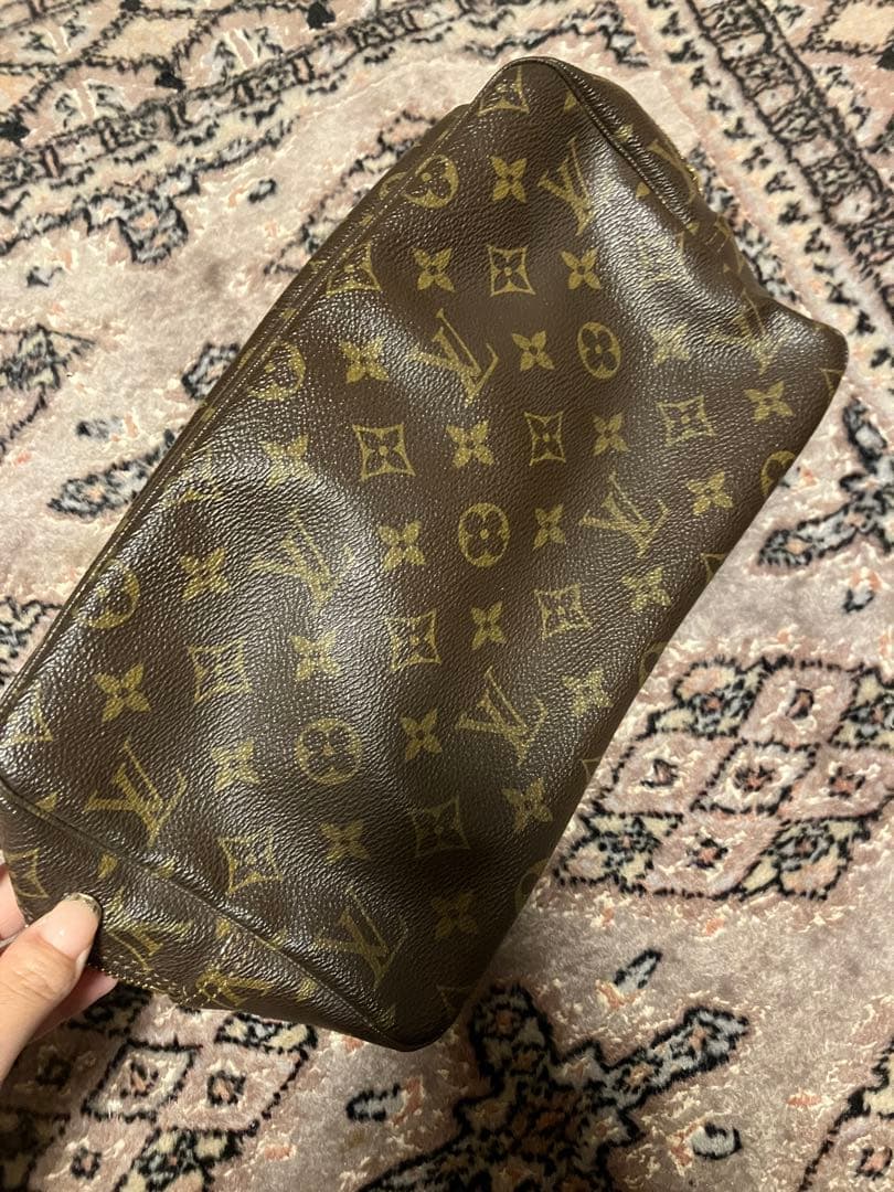 【美品】Louis Vuitton ルイヴィトン モノグラム クラッチバッグ