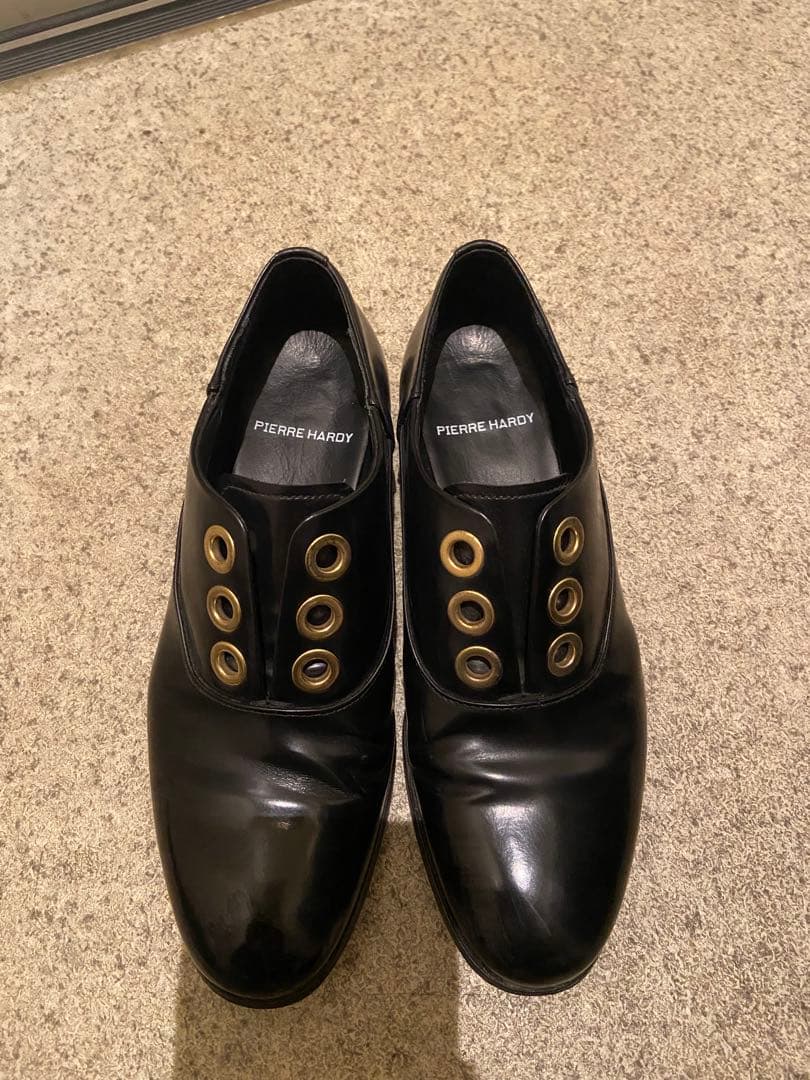 PIERRE HARDY ブラックローファー