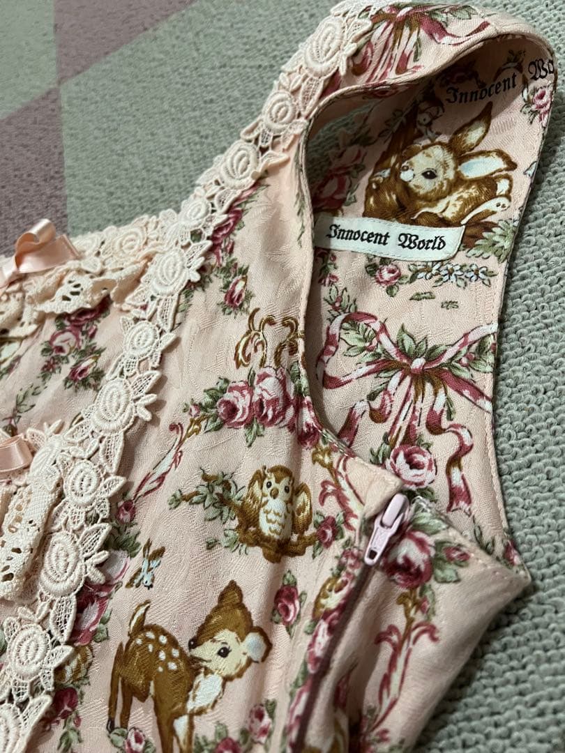 森の動物柄ジャンパースカート Innocent World