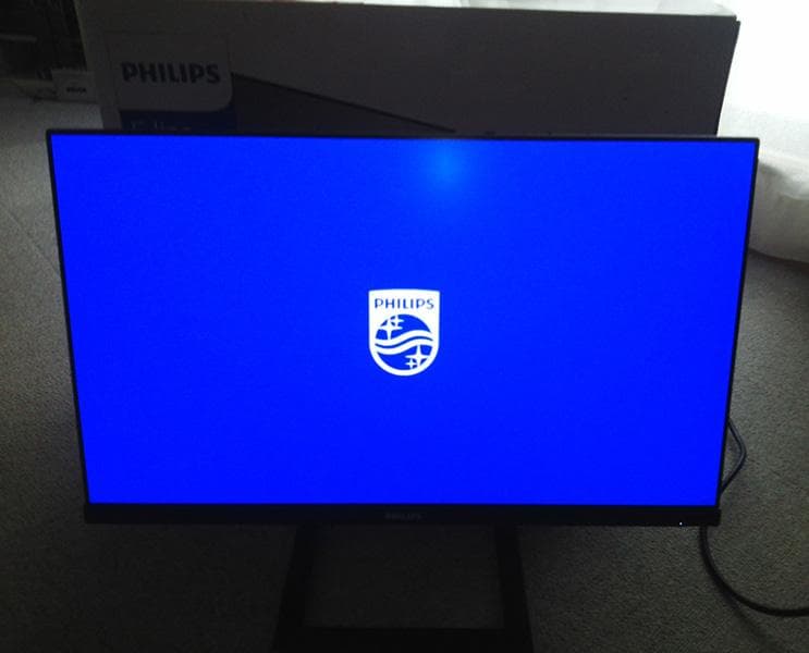 ☆液晶モニター PHILIPS 241E1D/11 ワイド 2023年製☆中古品