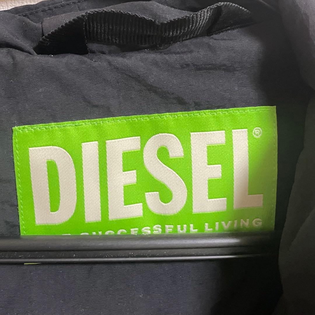 ディーゼル　ナイロンフーデットコート　DESEL