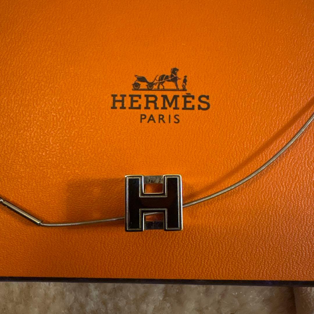 HERMES カージュドアッシュ　Hキューブ　ネックレス　ホワイト