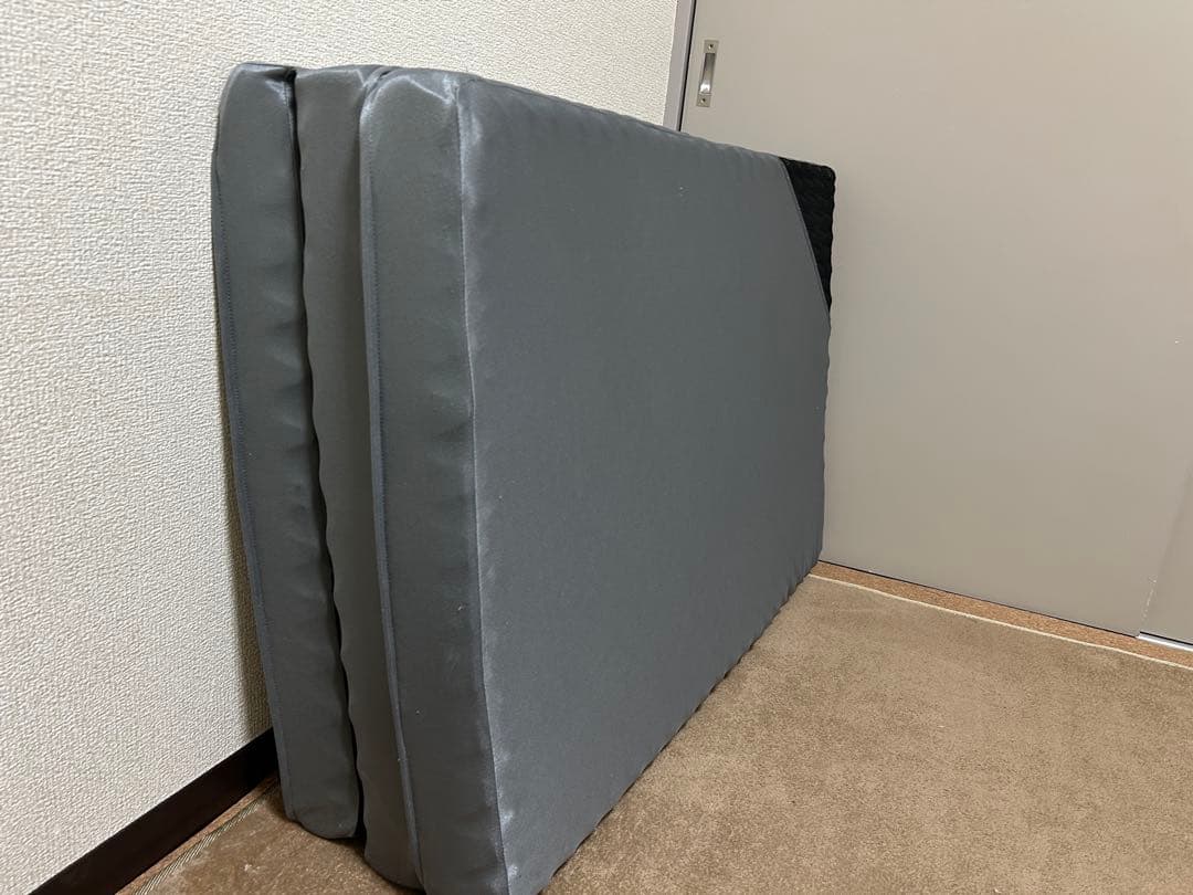 ニトリ　点で支える体圧分散敷布団　マットレス