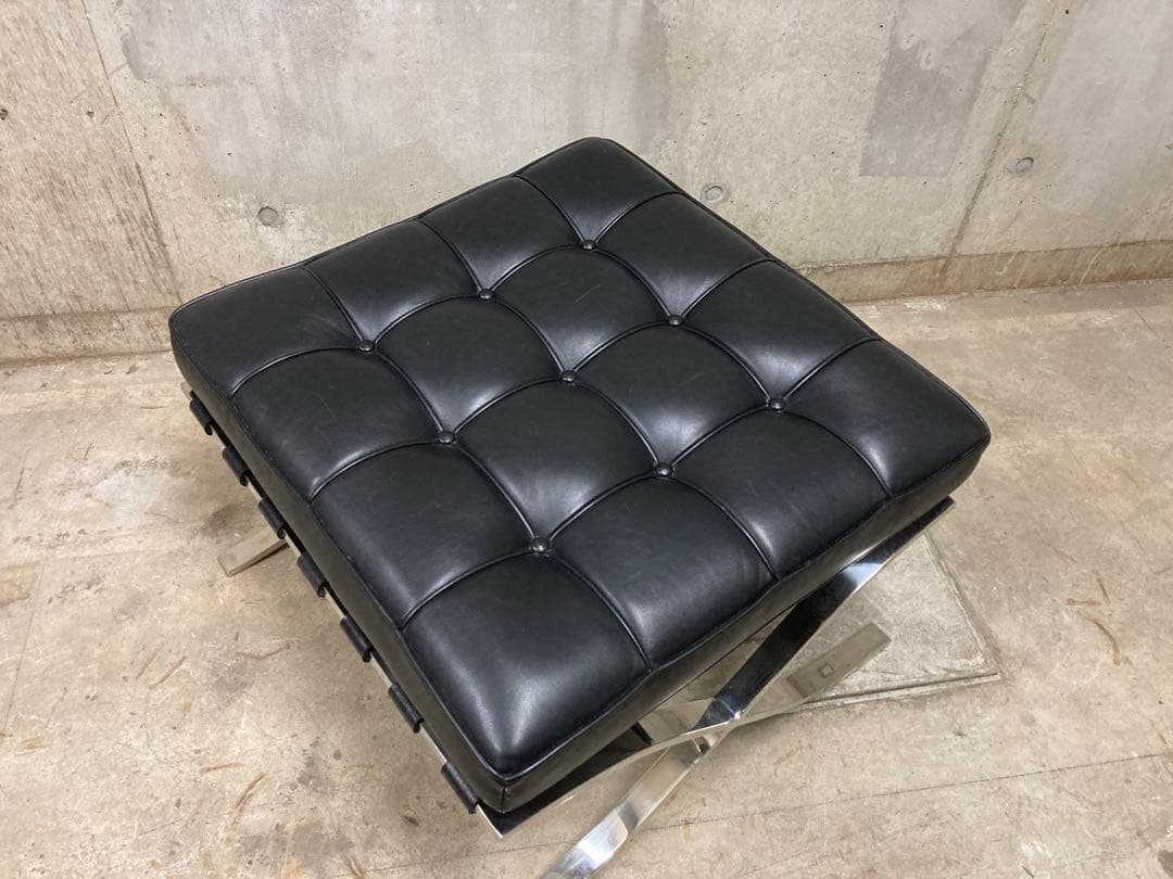 定価80万？Knoll バルセロナ スツール チェア オットマン 黒