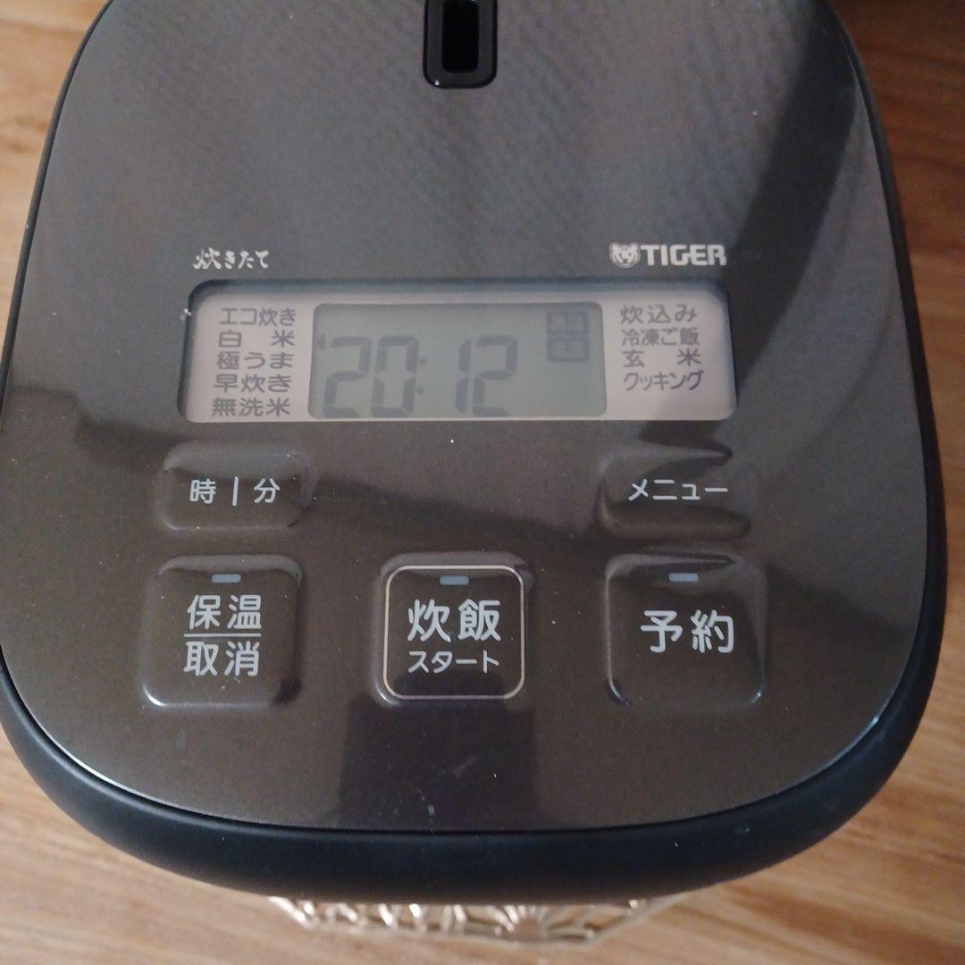 Tiger 遠赤黒特厚釜 炊飯器 3合焚き