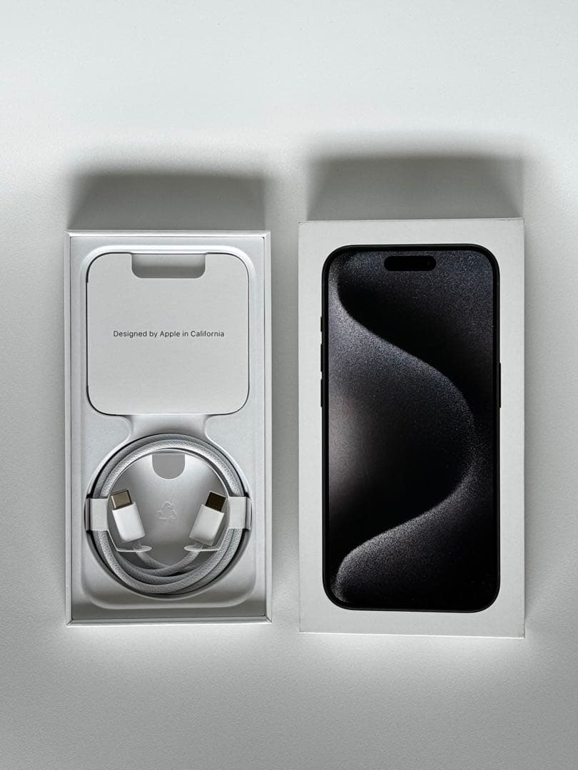 極美品iPhone15Pro 512GB ブラックSIMフリー,カメラカバー