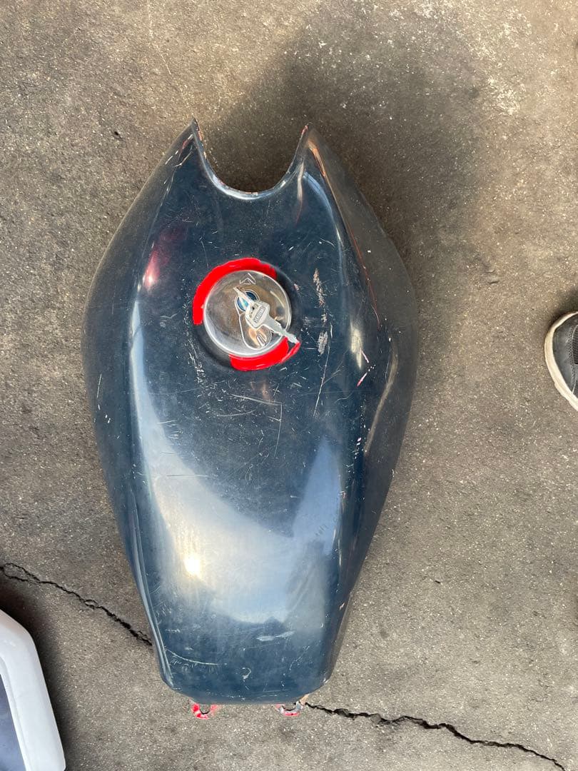 あ*と様 GSX400Fタンク