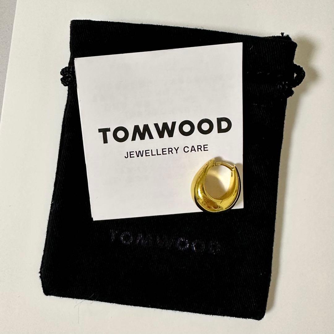 TOMWOOD ゴールドピアス　ICE HOOPS