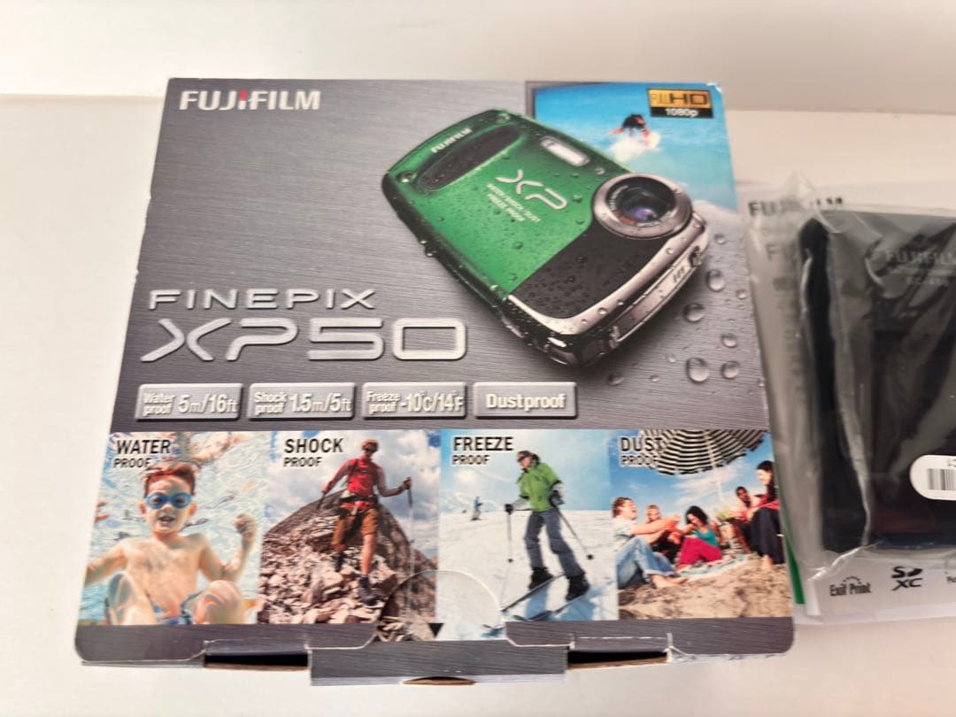 防水デジタルカメラ　FINEPIX XP50