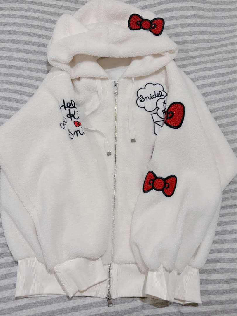 SNIDEL スナイデル ハローキティコラボ♡ボアパーカー