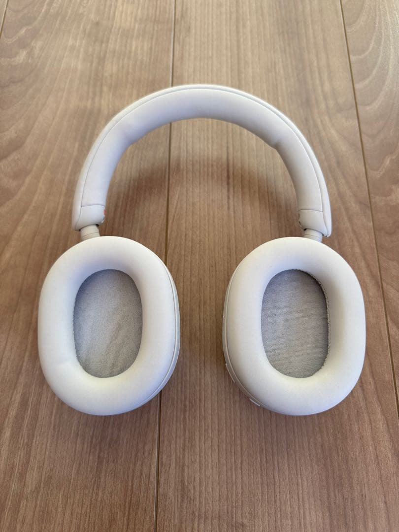 【美品】SONY WH-1000XM5ワイヤレスヘッドホン