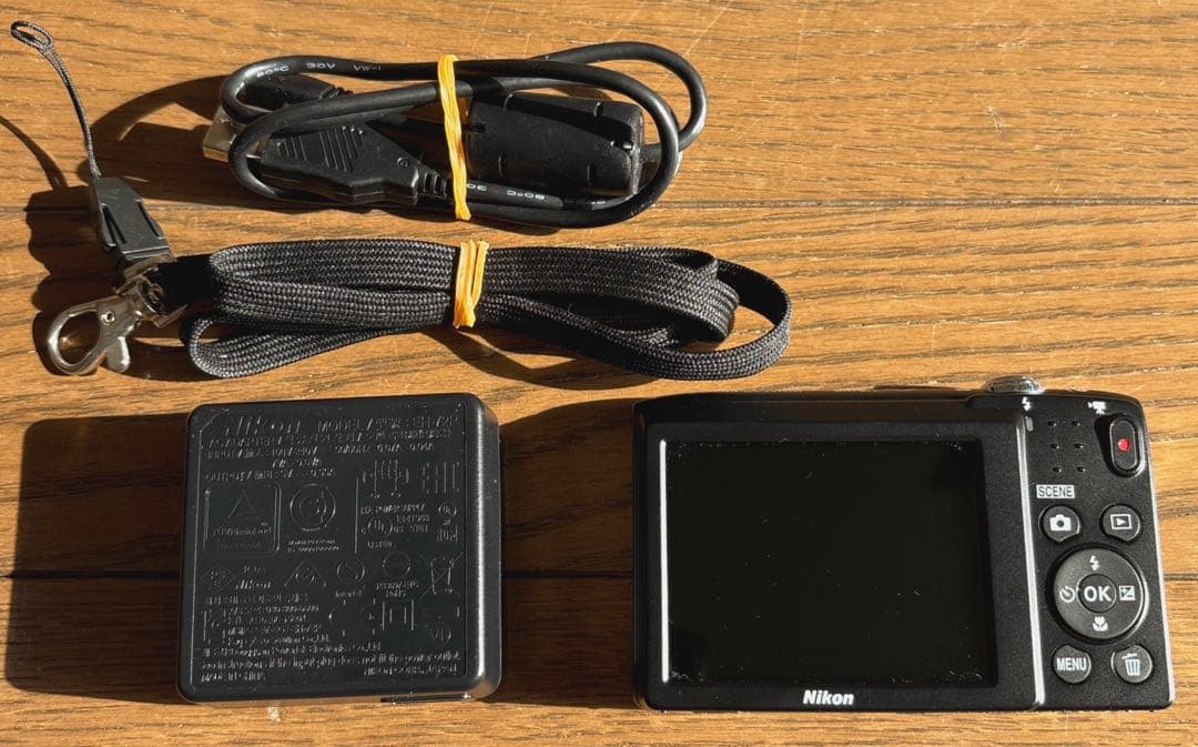 Nikon デジタルカメラ COOLPIX A100